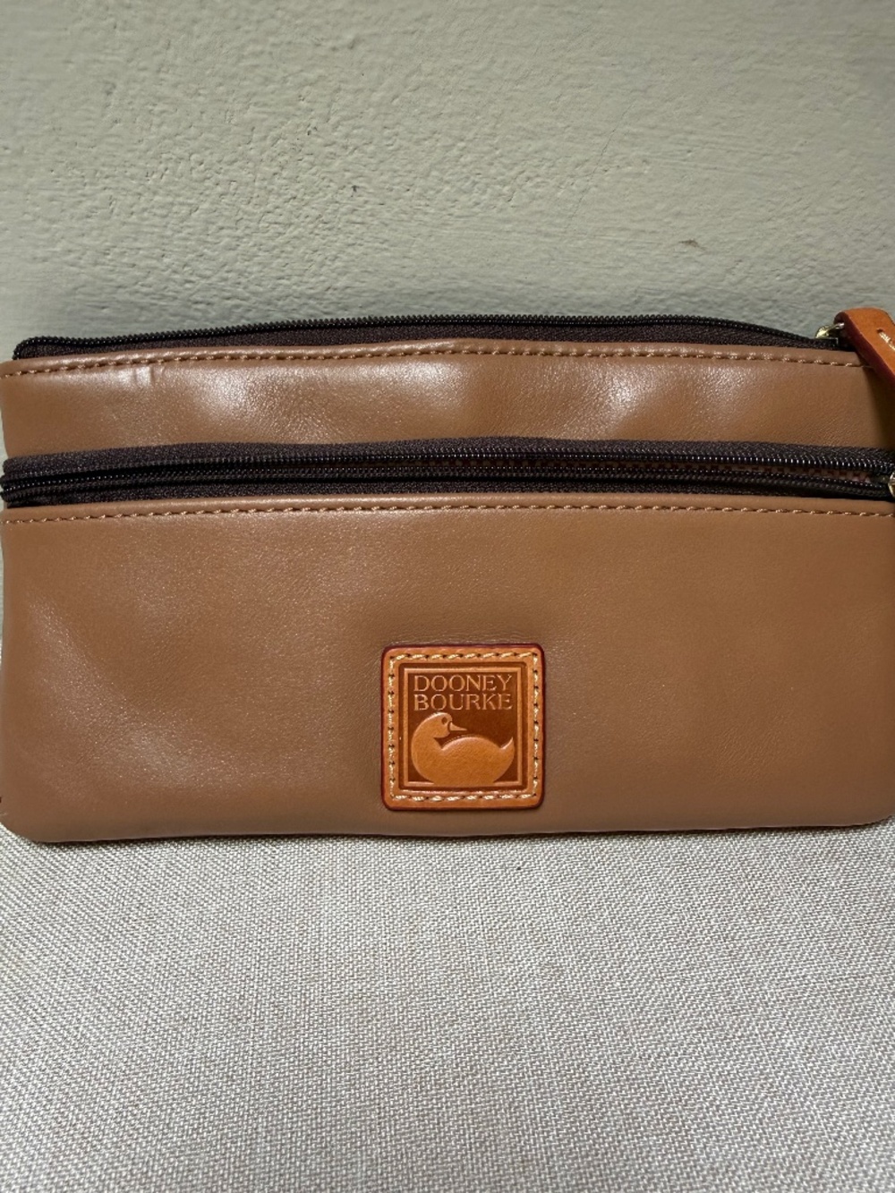 Dooney Bourke Brown Double Zip Wallet Clean Excellent